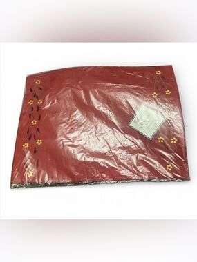Old World Temp-Tations By Tara Embroidered Floral Placemats Set 8 Cranberry